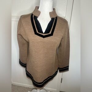 Soft Surroundings Tan and Black V-Neck Sweater size M